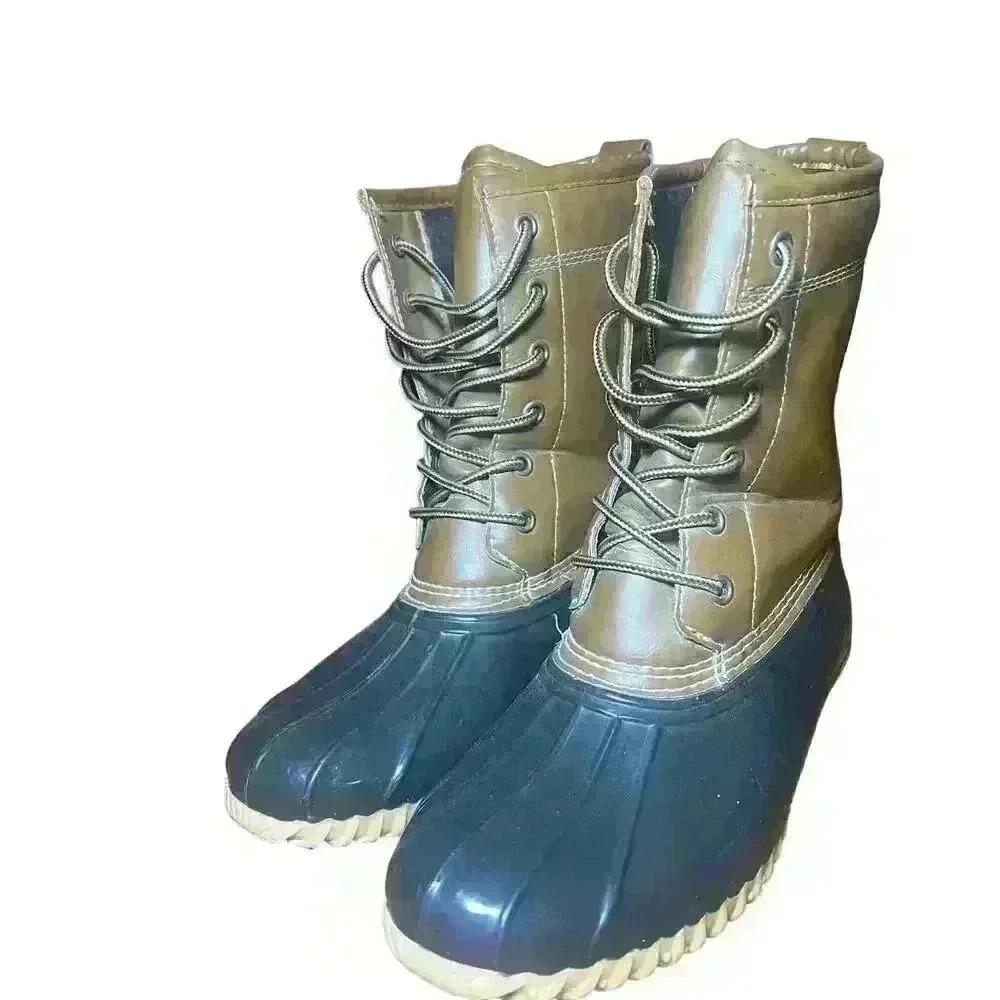 The original sporto duck boot size 7m